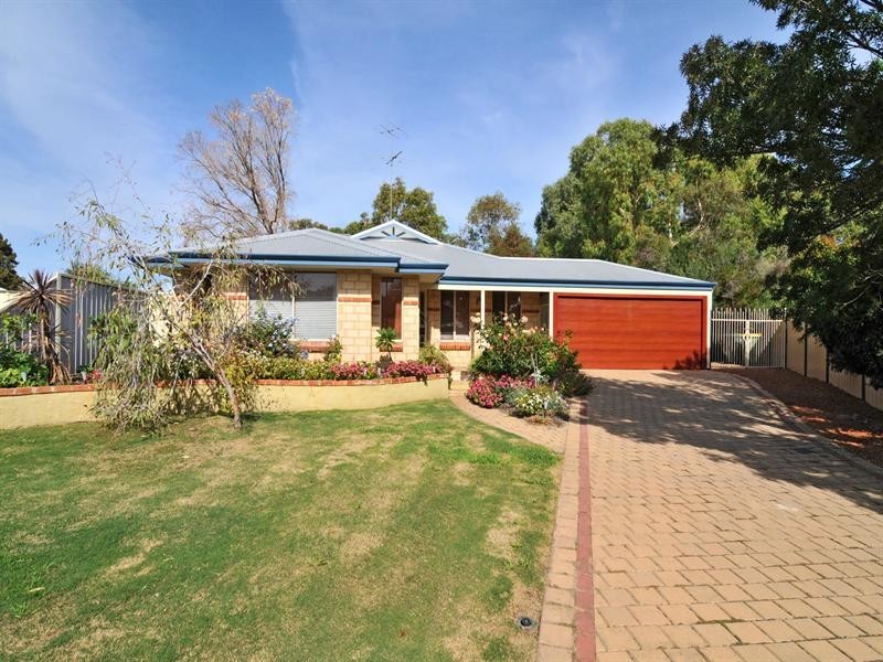 6 Ferndown Retreat, Meadow Springs WA 6210