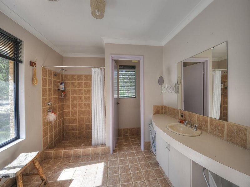 195 Lakeside Parkway, Herron WA 6211