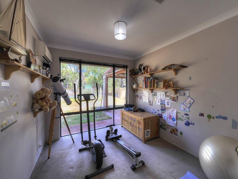 195 Lakeside Parkway, Herron WA 6211