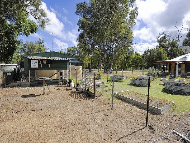 195 Lakeside Parkway, Herron WA 6211