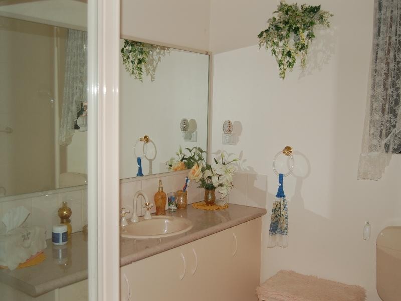 8 Cassia Street, Greenfields WA 6210