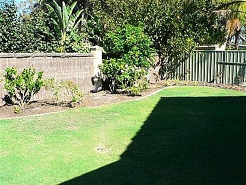 5 Coco Drive, Falcon WA 6210