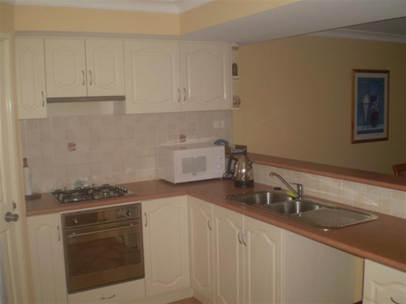 20 Westview Parade, Wannanup WA 6210