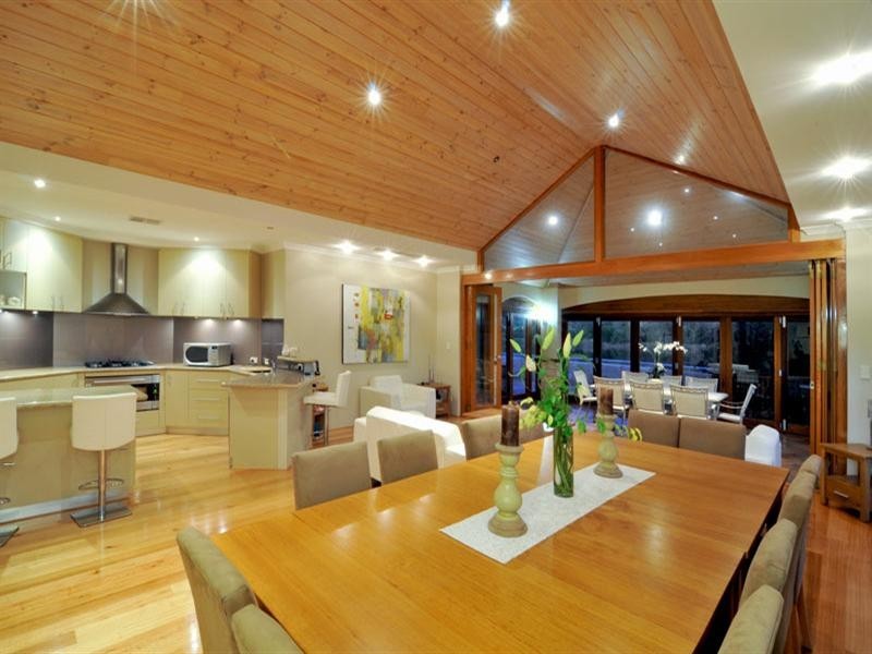4 Lakeway Retreat, Dawesville WA 6211
