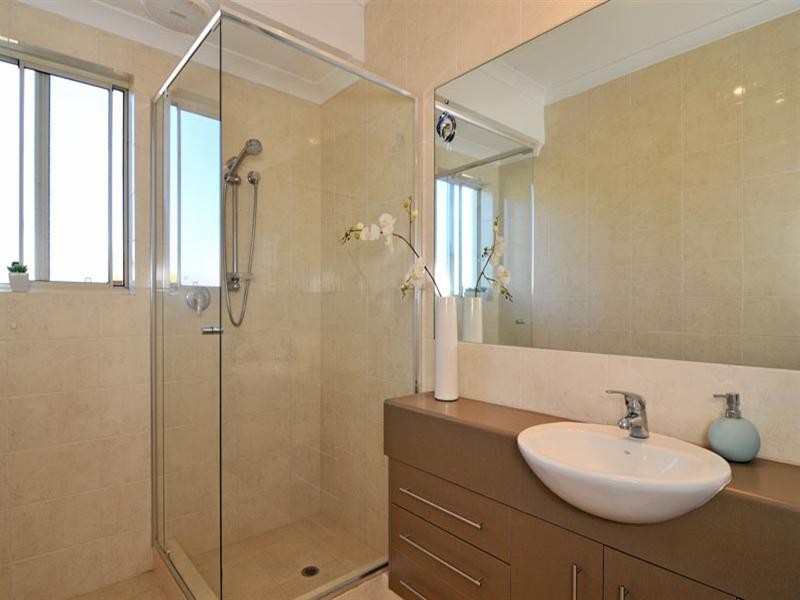 4 Lakeway Retreat, Dawesville WA 6211