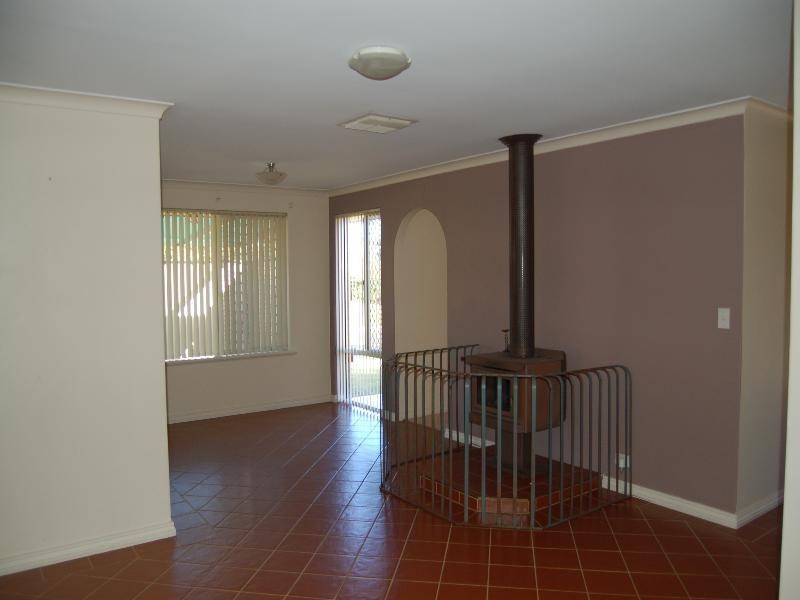 7 St Annes Terrace, Meadow Springs WA 6210