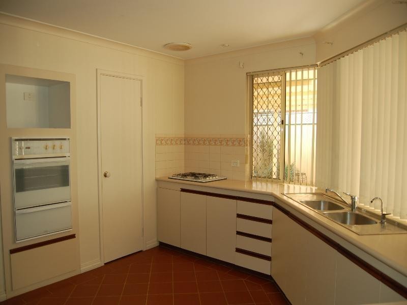 7 St Annes Terrace, Meadow Springs WA 6210