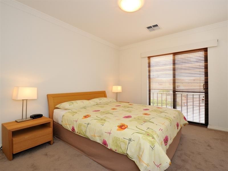 12/7 Village Mews, Wannanup WA 6210