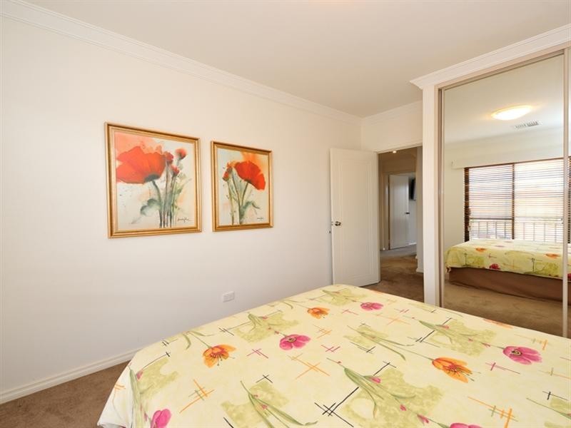 12/7 Village Mews, Wannanup WA 6210