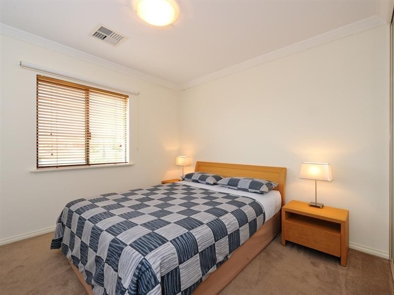 12/7 Village Mews, Wannanup WA 6210