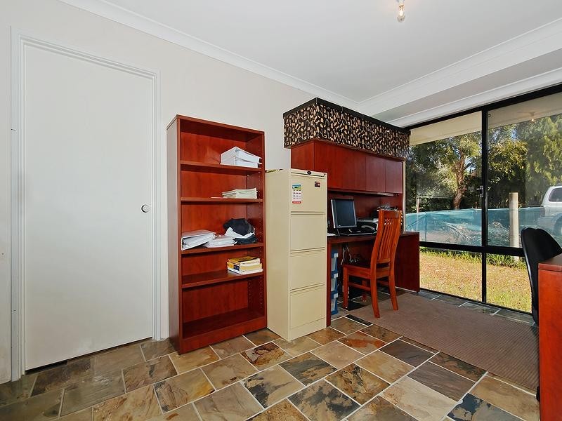 12 Exchequer Avenue, Greenfields WA 6210