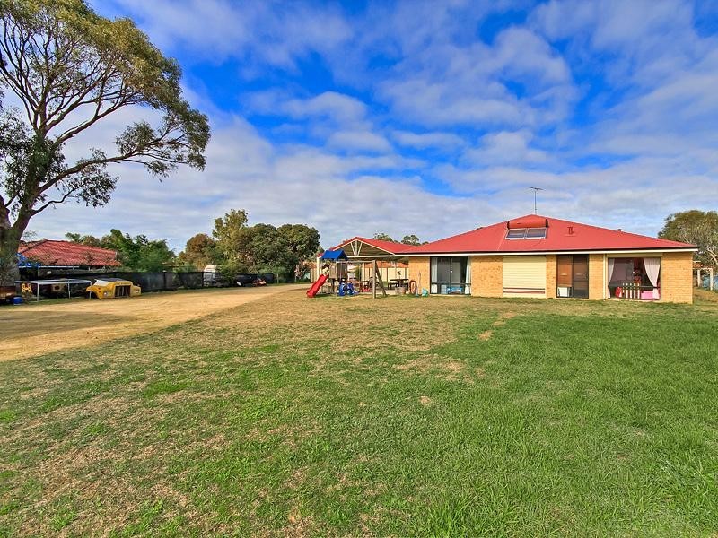 12 Exchequer Avenue, Greenfields WA 6210