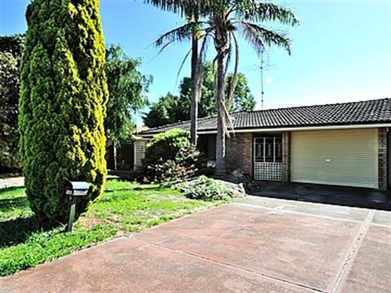 5B Nile Close, Halls Head WA 6210