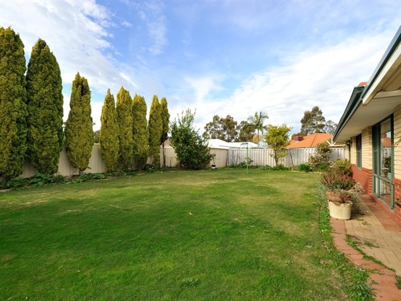 2 Birtles Grove, Erskine WA 6210