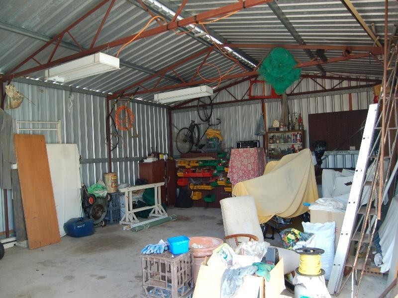 10 Gleneagles Place, Halls Head WA 6210