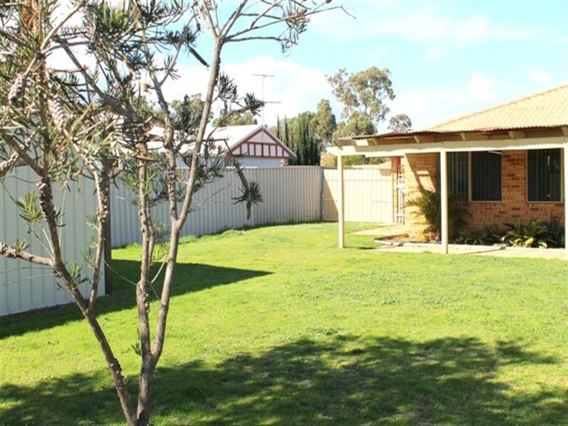 44 Waldron Boulevard, Greenfields WA 6210