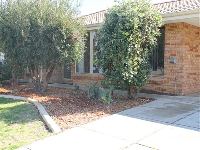 44 Waldron Boulevard, Greenfields WA 6210