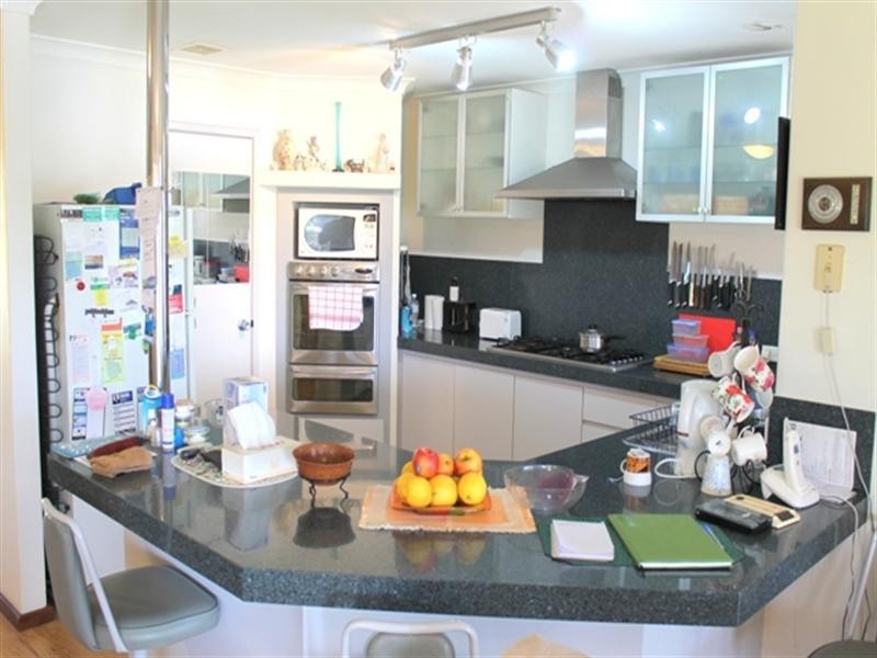 44 Waterside Drive, Dudley Park WA 6210