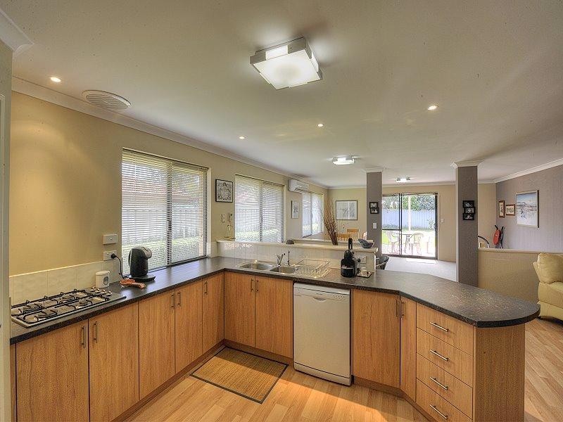 38 Exchequer Avenue, Greenfields WA 6210