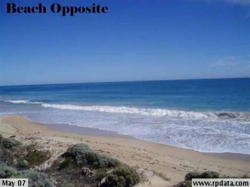 48 Boardwalk Boulevard, Halls Head WA 6210