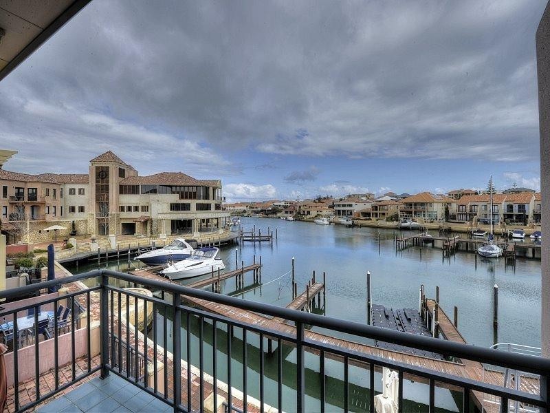 13/7 Village Mews, Wannanup WA 6210