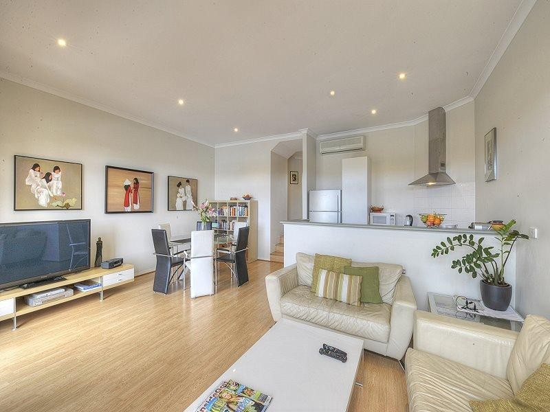 13/7 Village Mews, Wannanup WA 6210