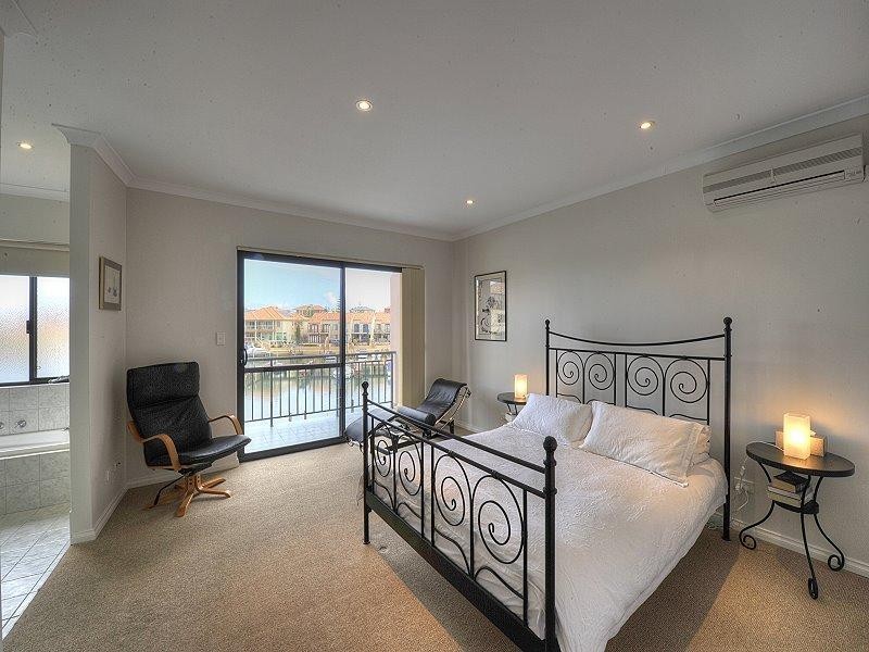 13/7 Village Mews, Wannanup WA 6210