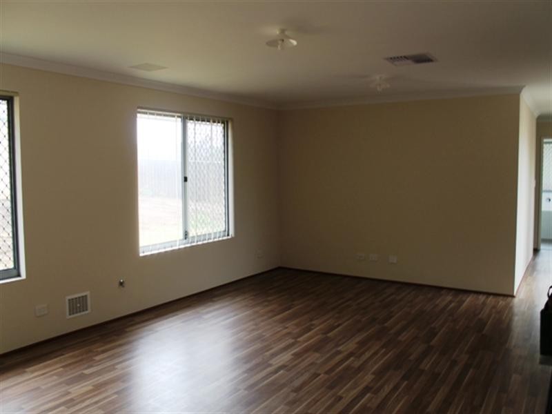 38 Wildwood Hill, Dawesville WA 6211