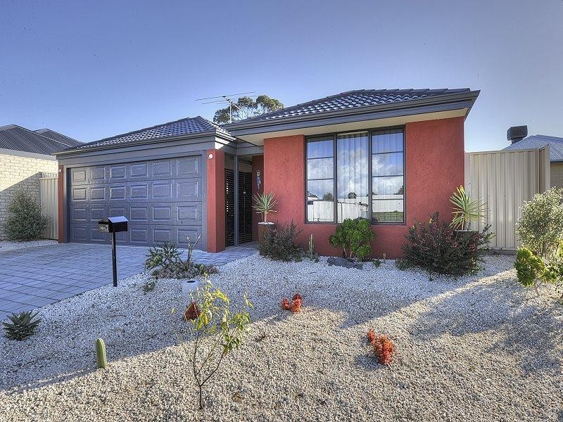 7 Ellerslie Avenue, Greenfields WA 6210