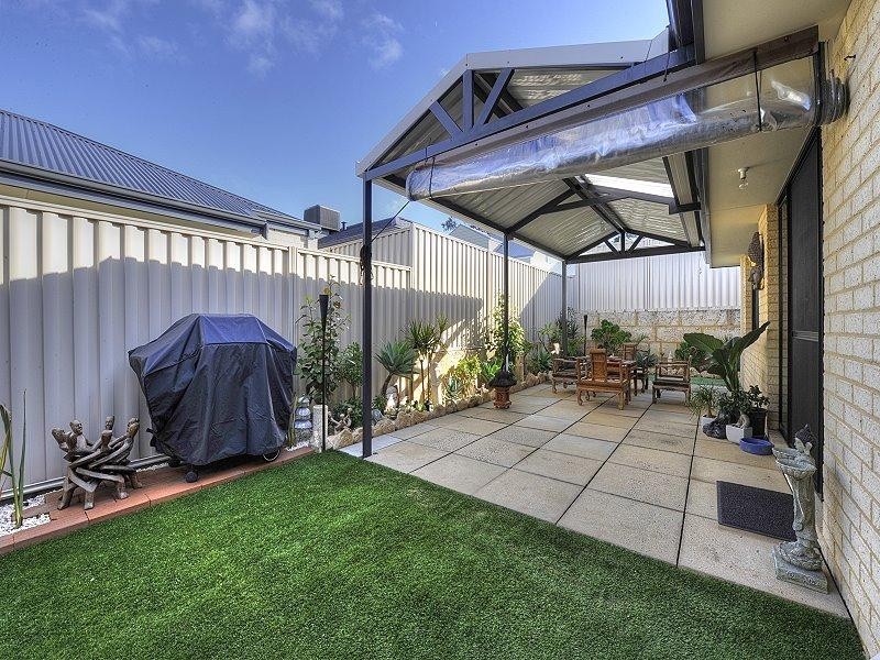 7 Ellerslie Avenue, Greenfields WA 6210