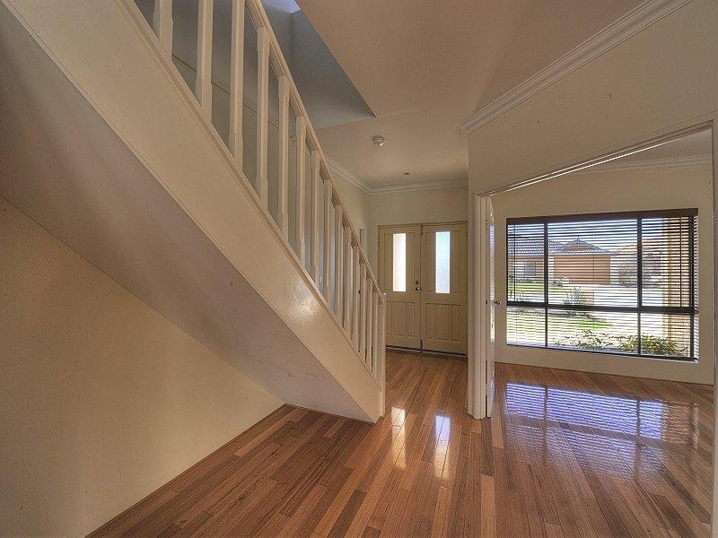 60 Quandong Parkway, Halls Head WA 6210