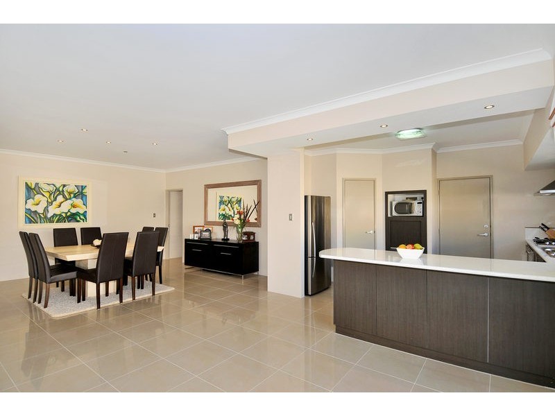 15 Laverton Rise, Dawesville WA 6211
