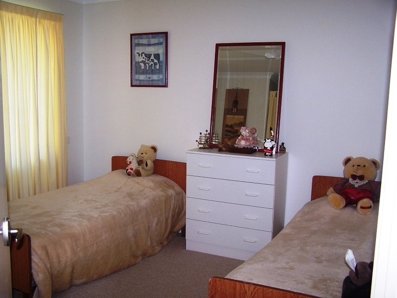 16 Peppertree Close, Wannanup WA 6210