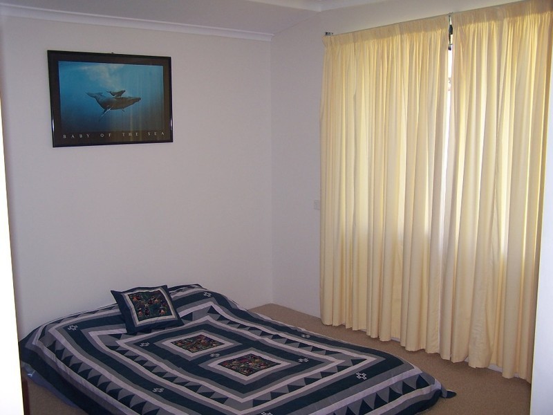 16 Peppertree Close, Wannanup WA 6210