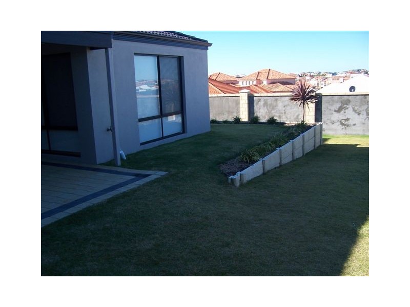 125 Westview Parade, Wannanup WA 6210