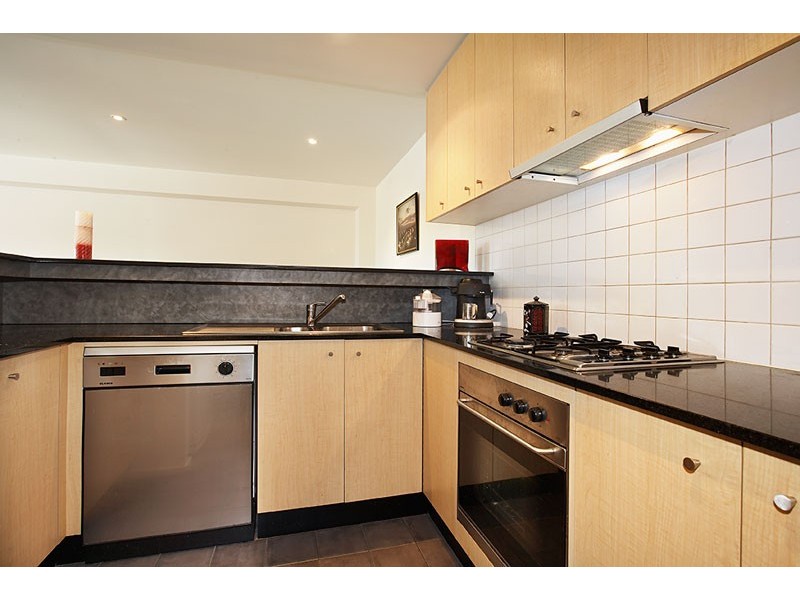 1 Esplanade West, Port Melbourne VIC 3207