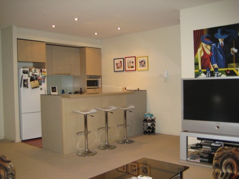 706/126 Rouse Street, Port Melbourne VIC 3207