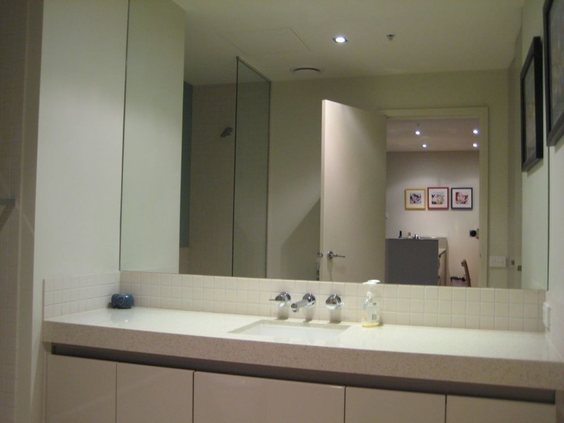 706/126 Rouse Street, Port Melbourne VIC 3207