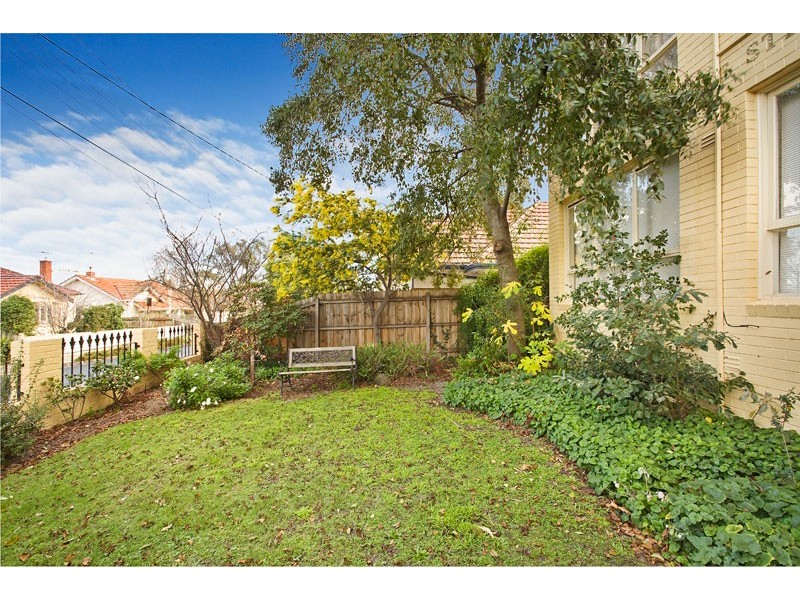 8/7 Mulgrave Street, Elsternwick VIC 3185