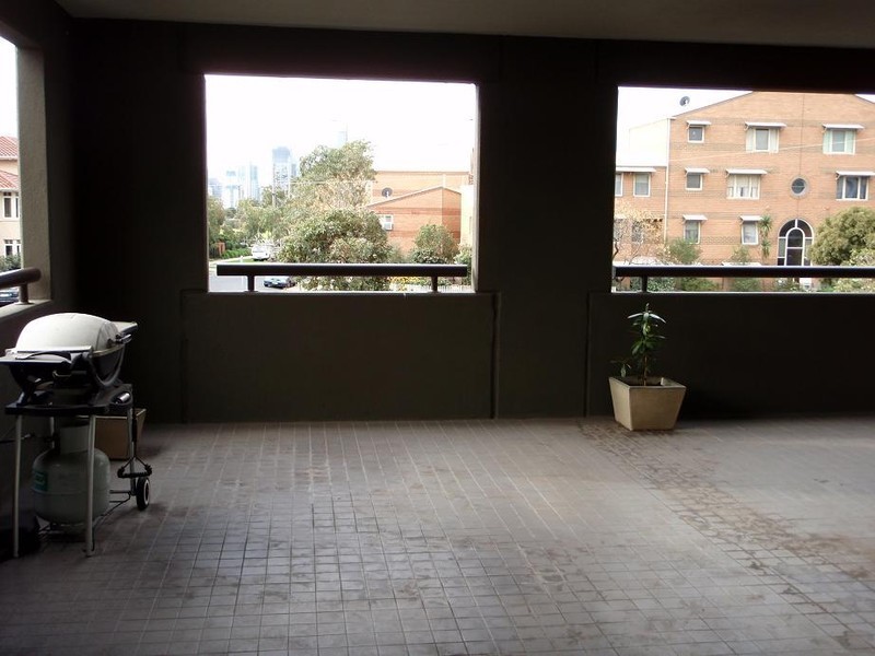 6/174 ESPLANADE East, Port Melbourne VIC 3207