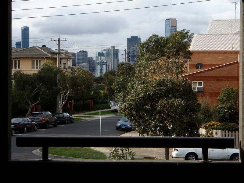 6/174 ESPLANADE East, Port Melbourne VIC 3207
