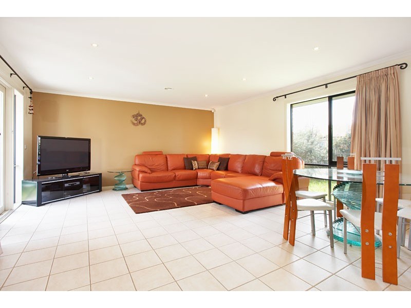 1/693 Warrigal Road, Bentleigh East VIC 3165