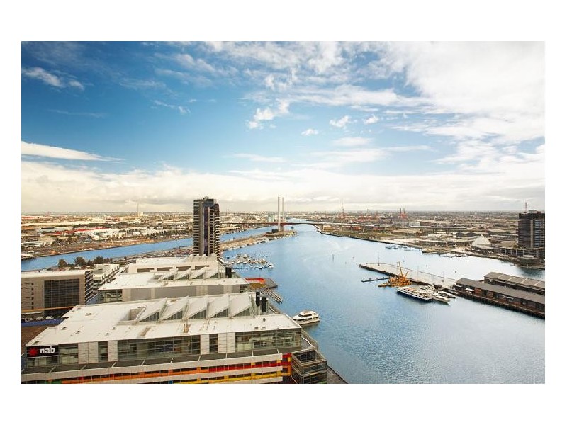 2903/100 Harbour Esplanade, Docklands VIC 3008