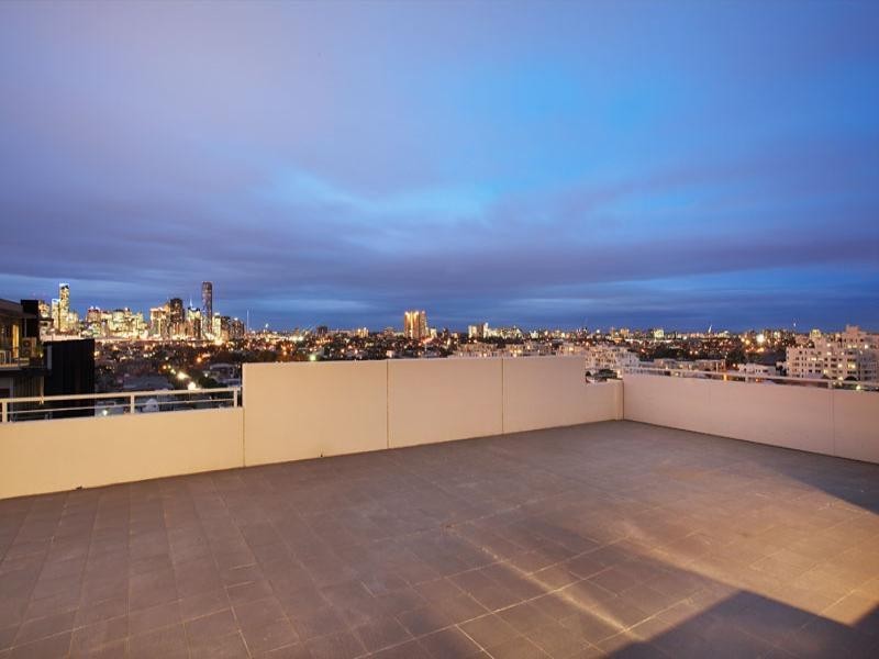 E902/126 Rouse Street, Port Melbourne VIC 3207