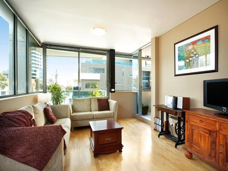 2/36 Rouse Street, Port Melbourne VIC 3207