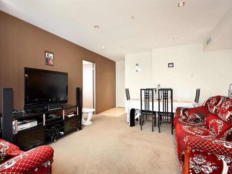 3408/100 Harbour Esplanade, Docklands VIC 3008