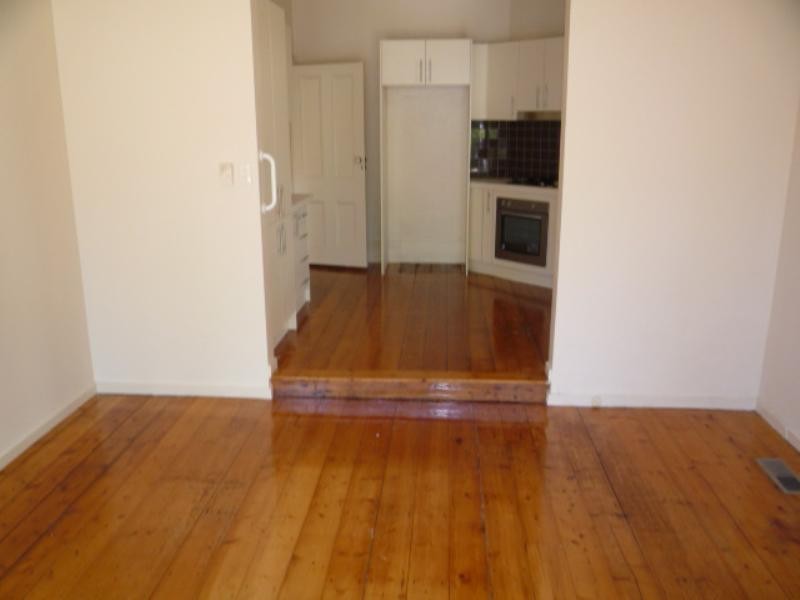 95 Mathoura Road, Toorak VIC 3142