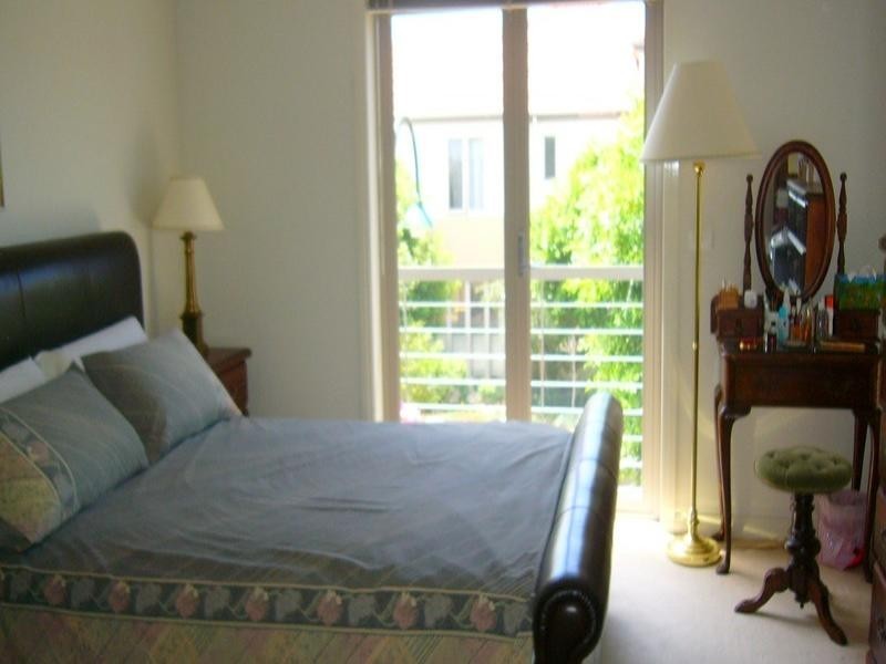 55 The Crescent, Port Melbourne VIC 3207