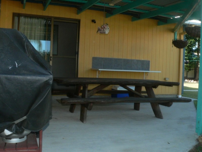 8 Bombala Crescent, Rainbow Beach QLD 4581