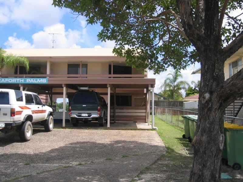 2 Cypress Avenue, Rainbow Beach QLD 4581